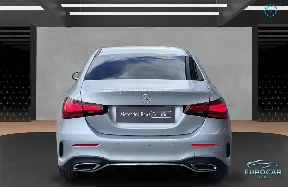 Mercedes-Benz A 200