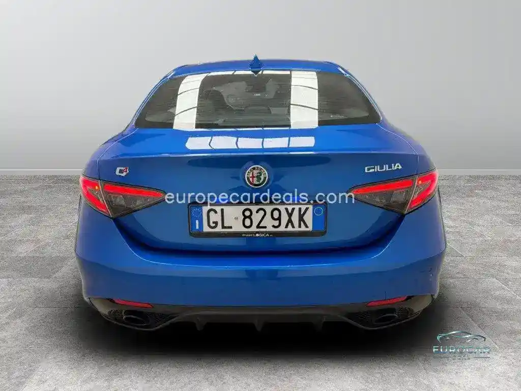 Alfa Romeo Giulia