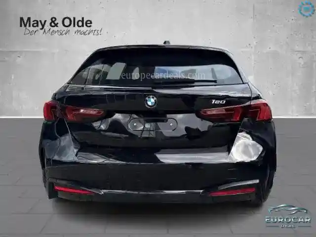 BMW 120