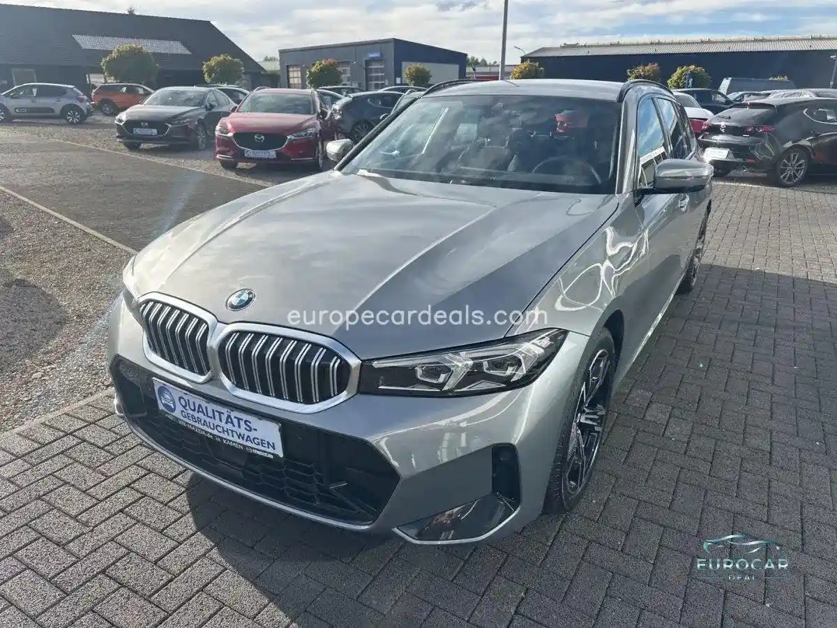 BMW 330