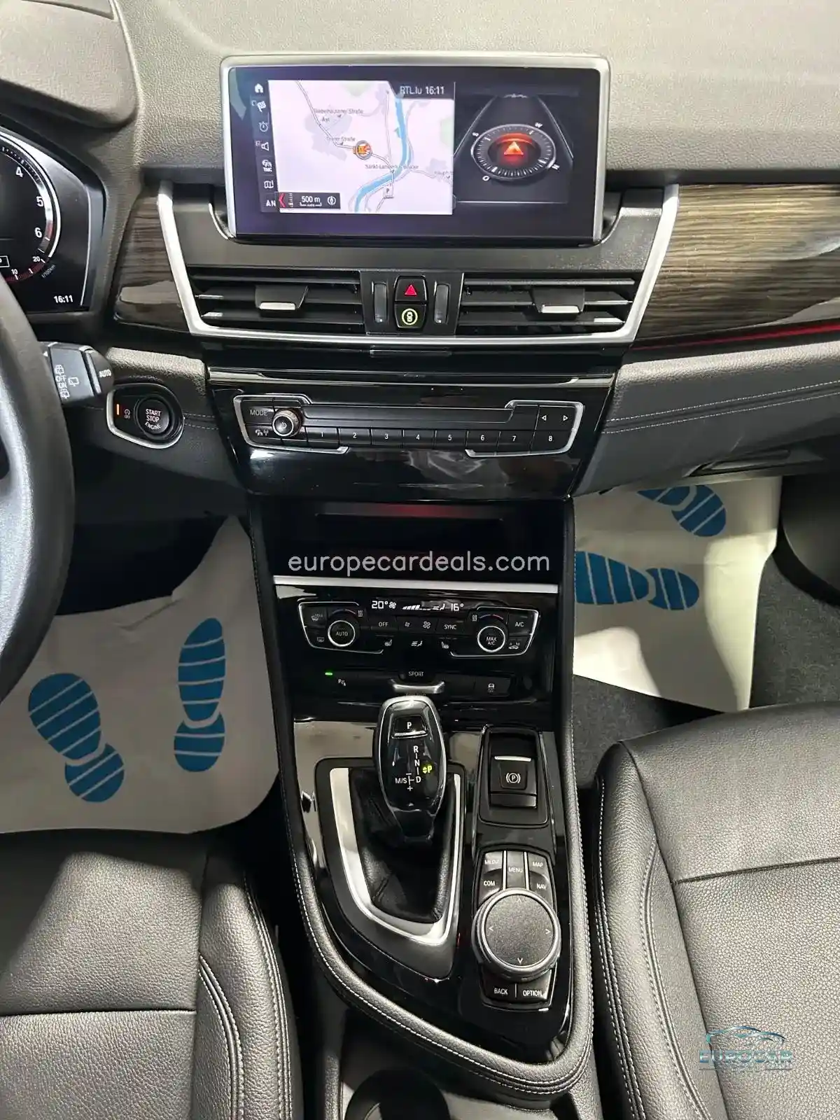 BMW 218