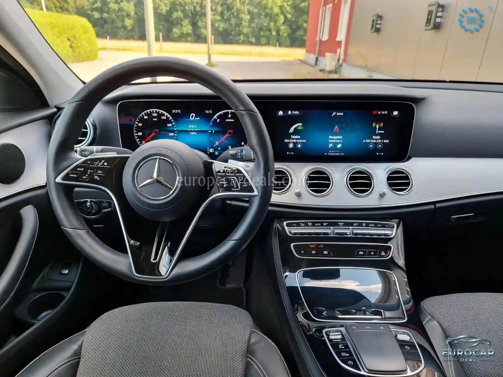 Mercedes-Benz E 220