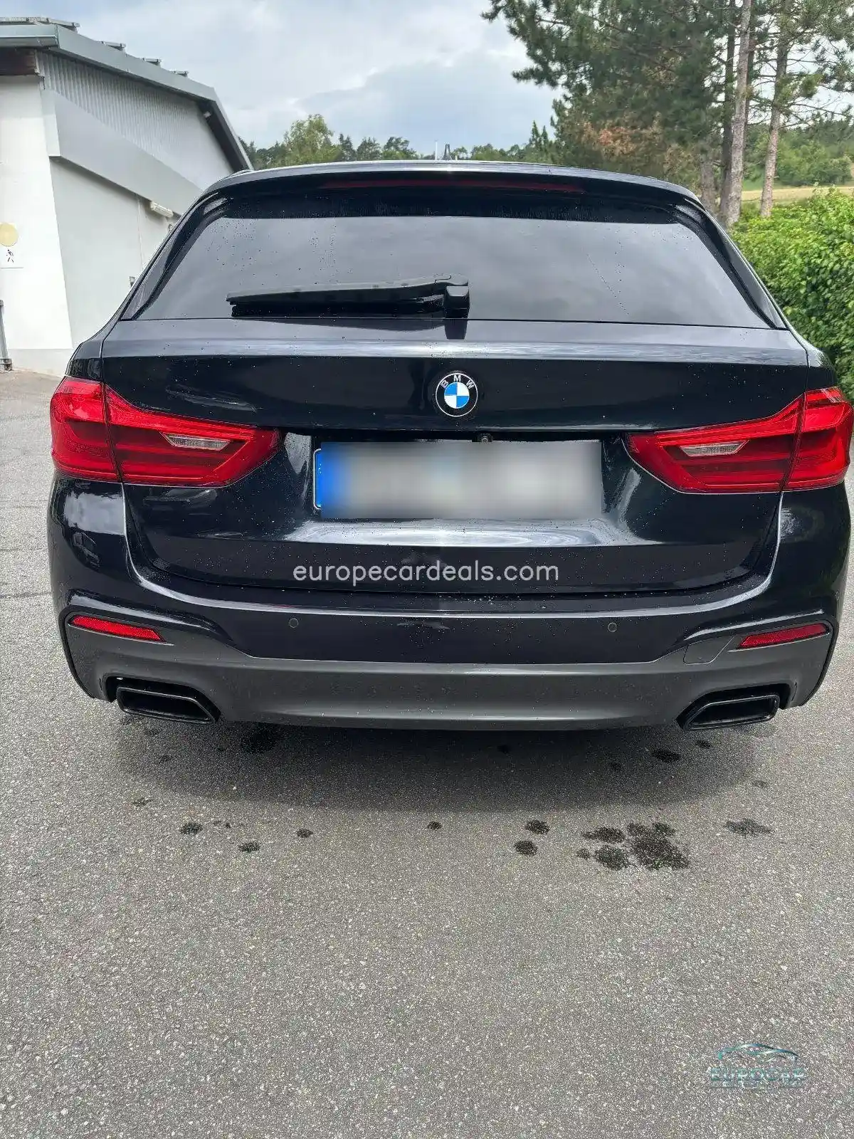 BMW M550