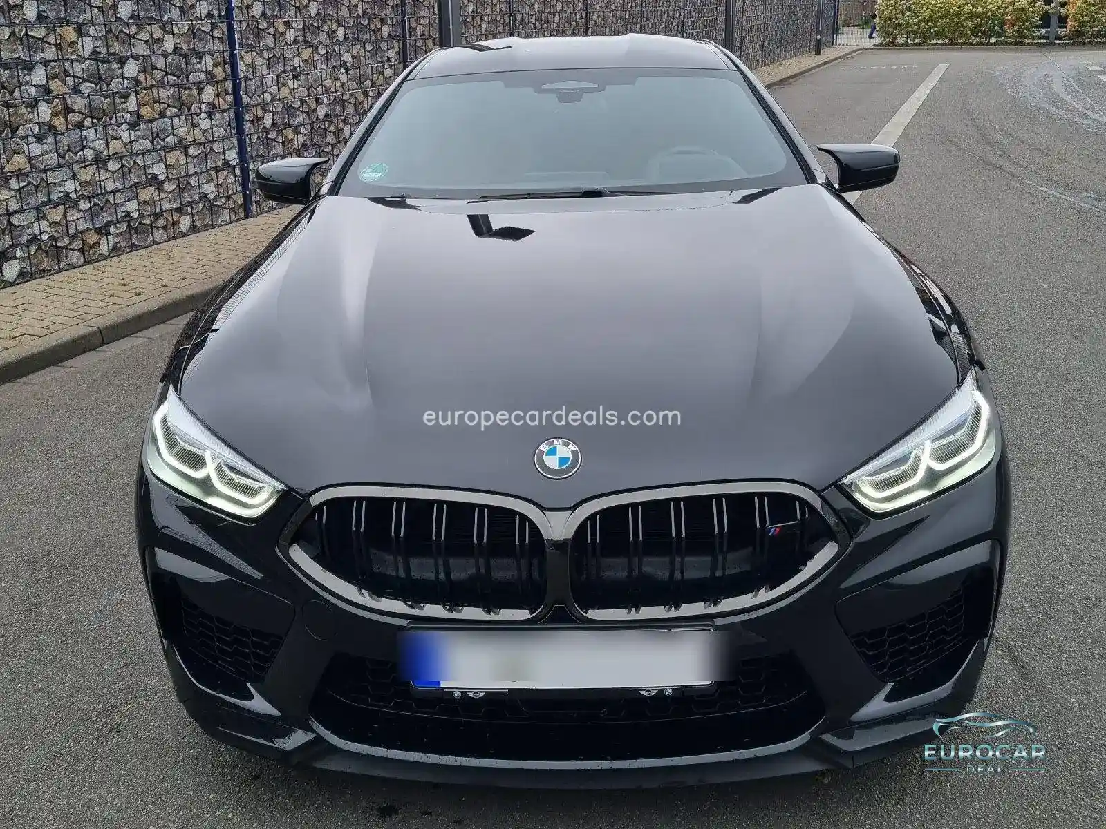 BMW M8
