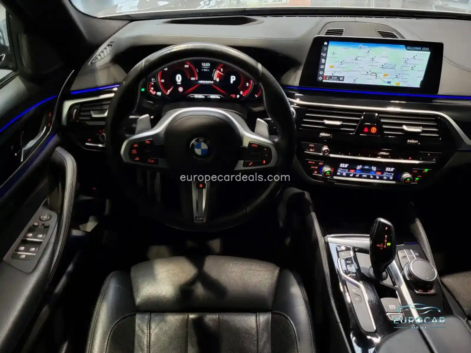 BMW M550