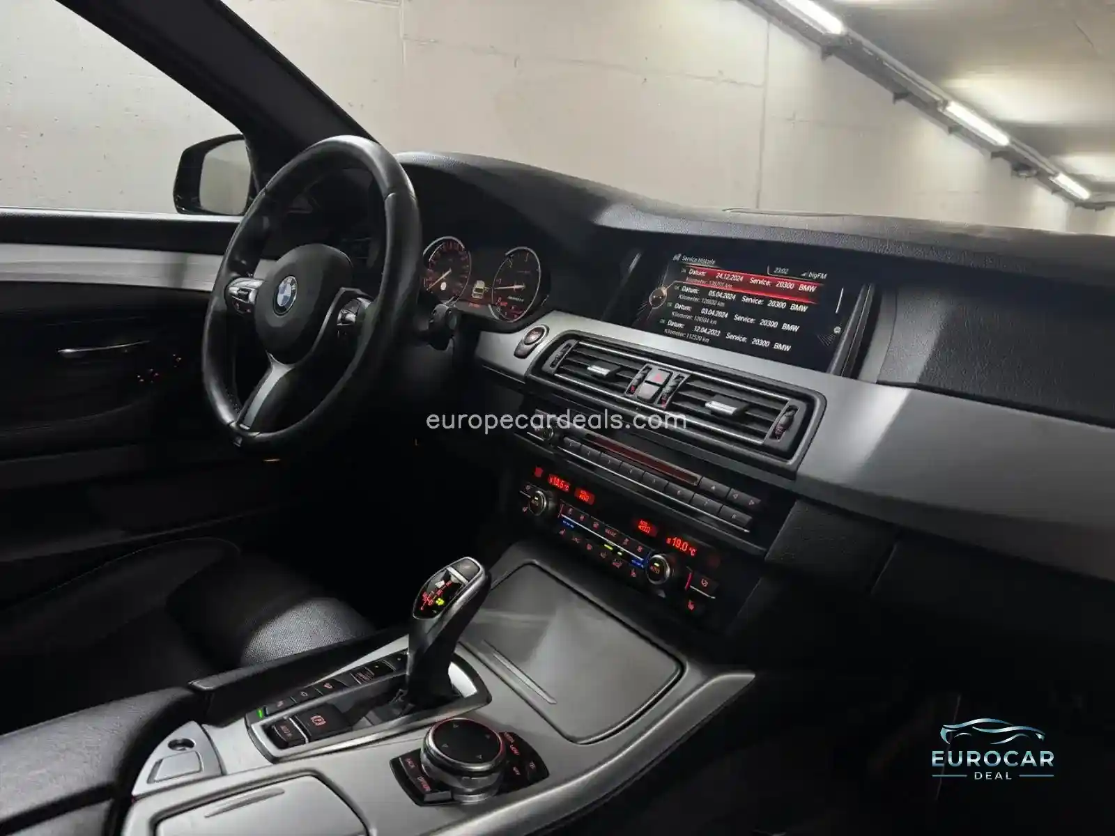 BMW M550