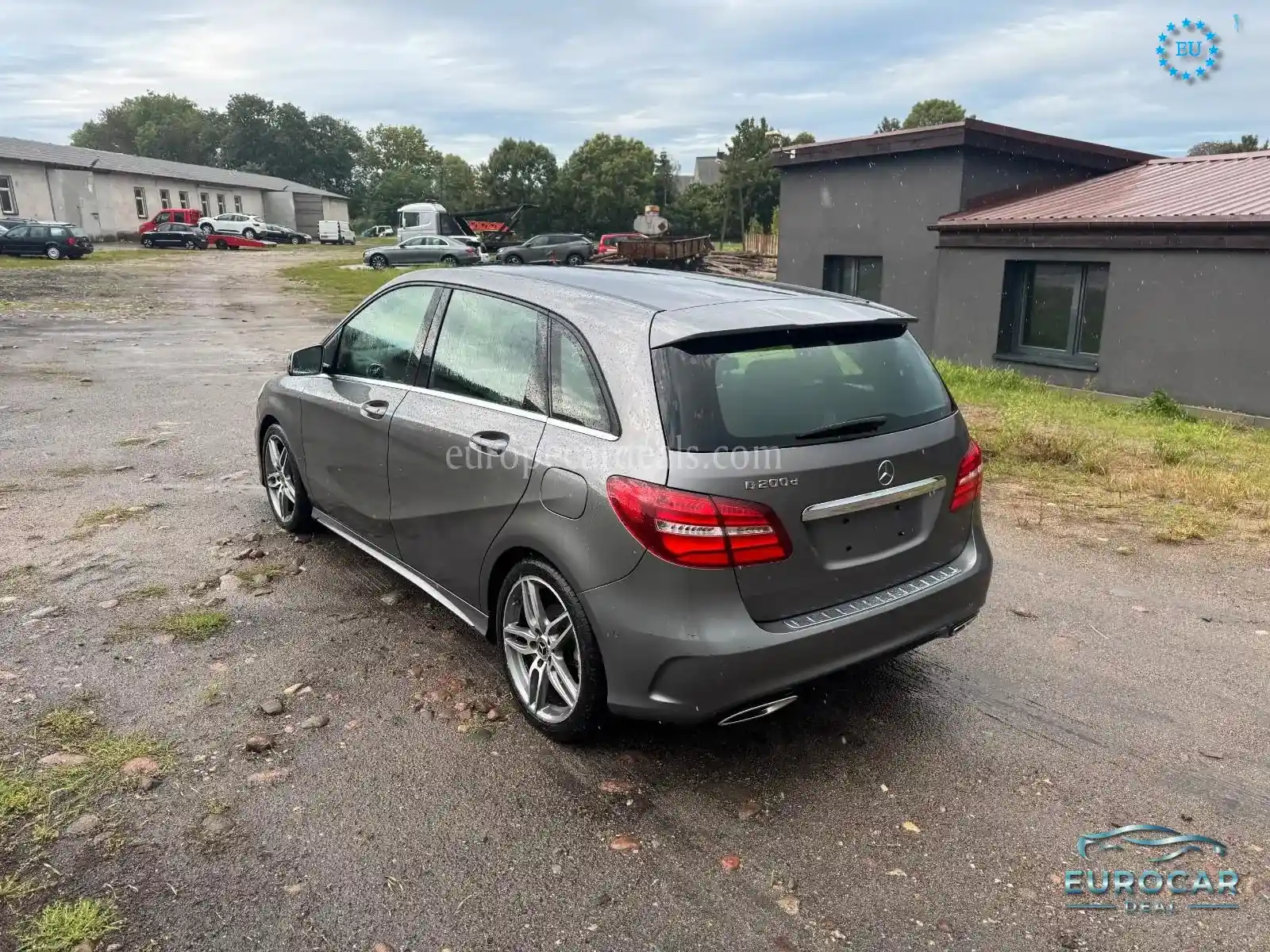 Mercedes-Benz B 200
