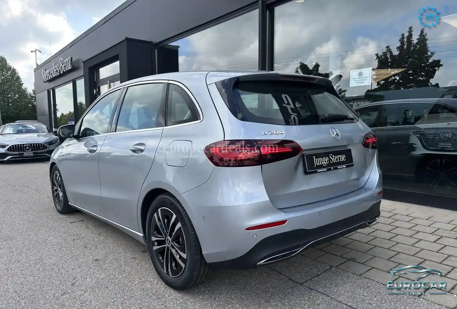 Mercedes-Benz B 200