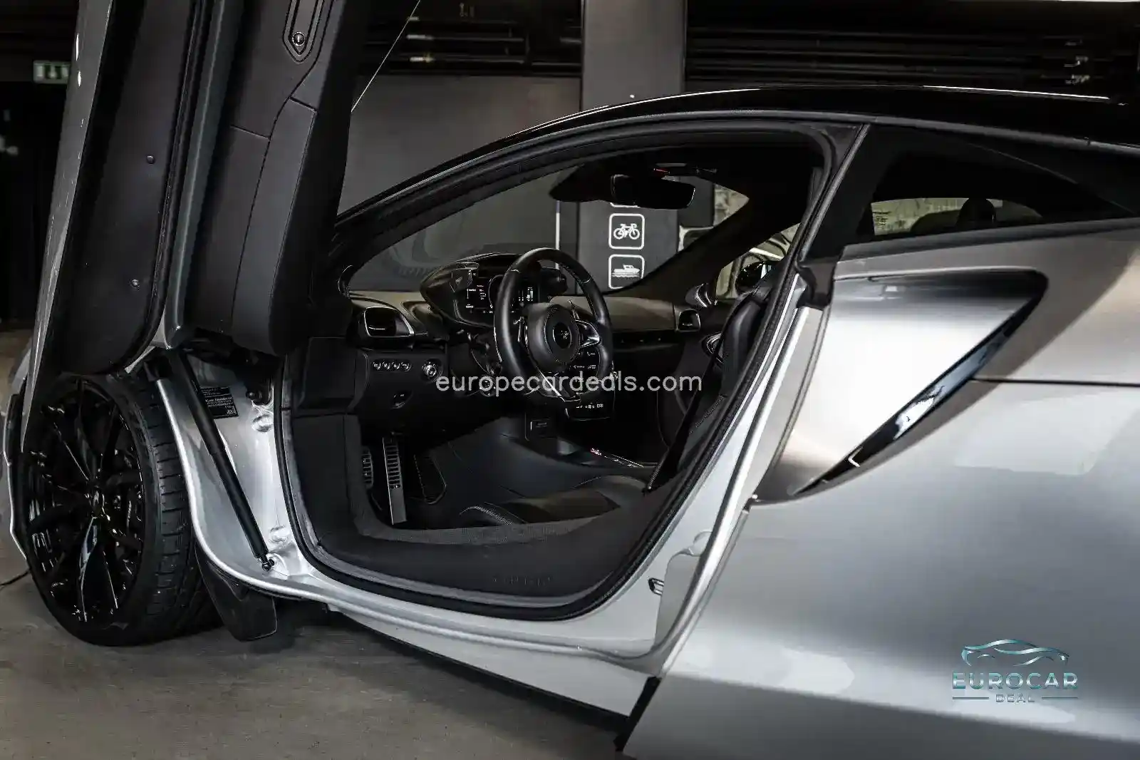 McLaren Artura