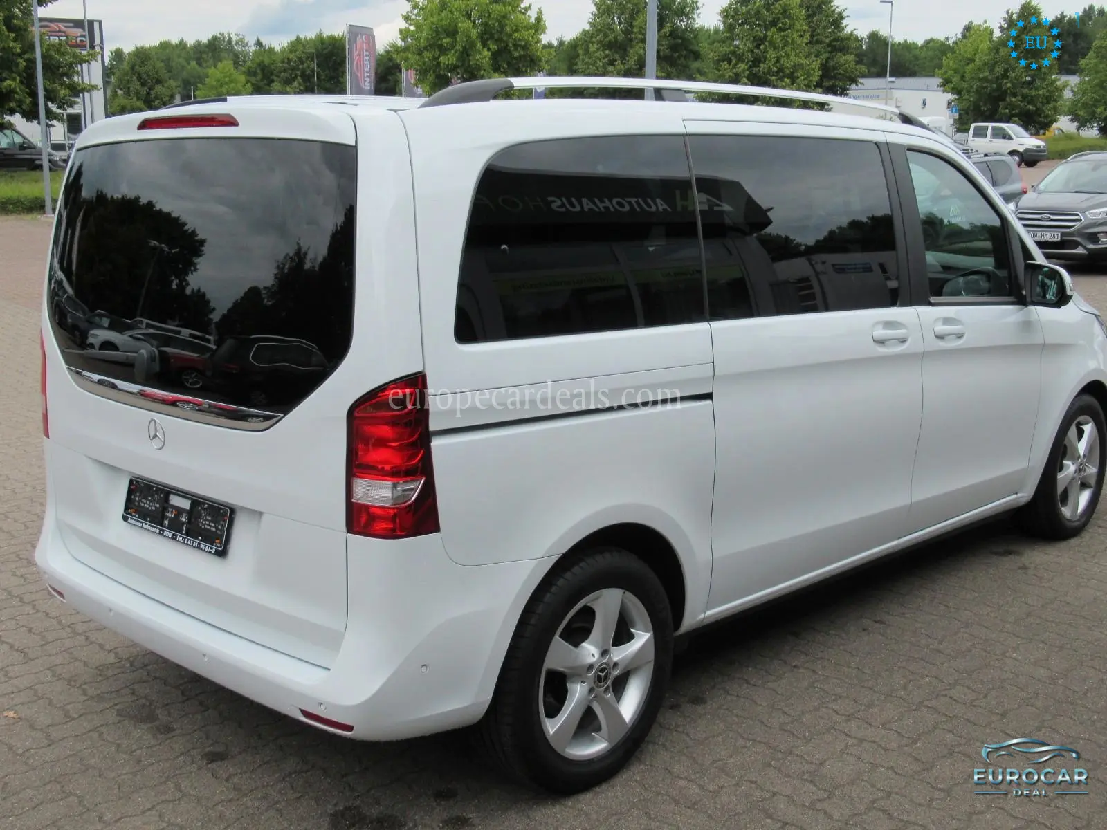 Mercedes-Benz V 220