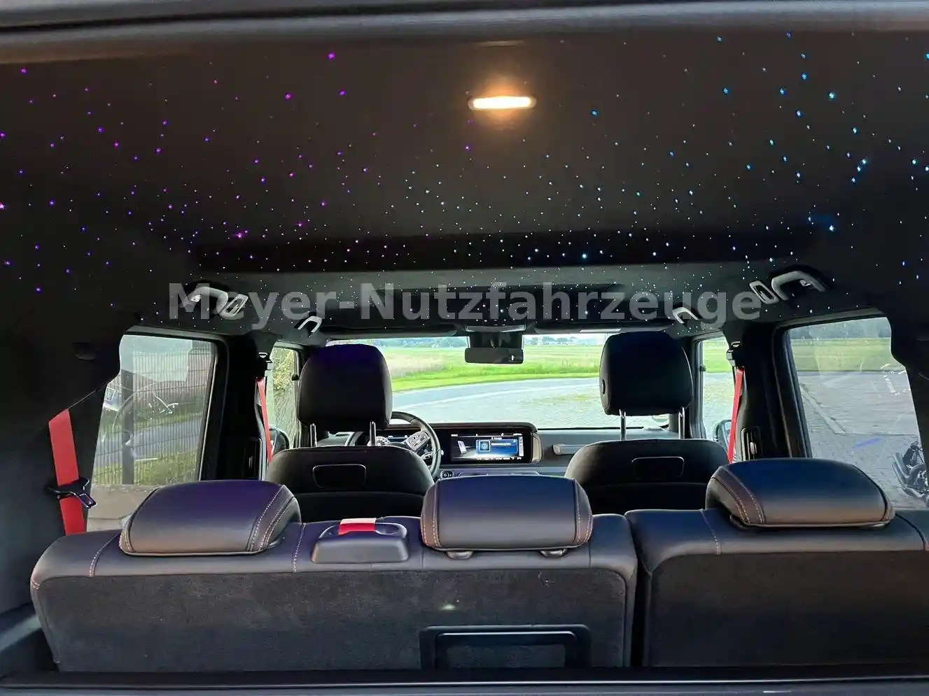 Mercedes-Benz G 500