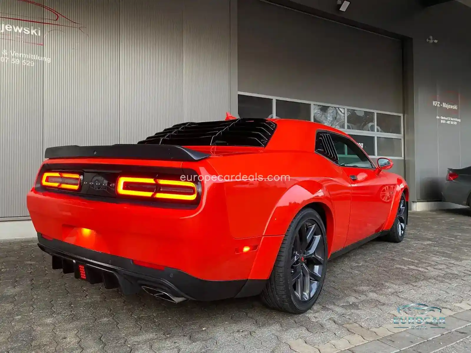 Dodge Challenger