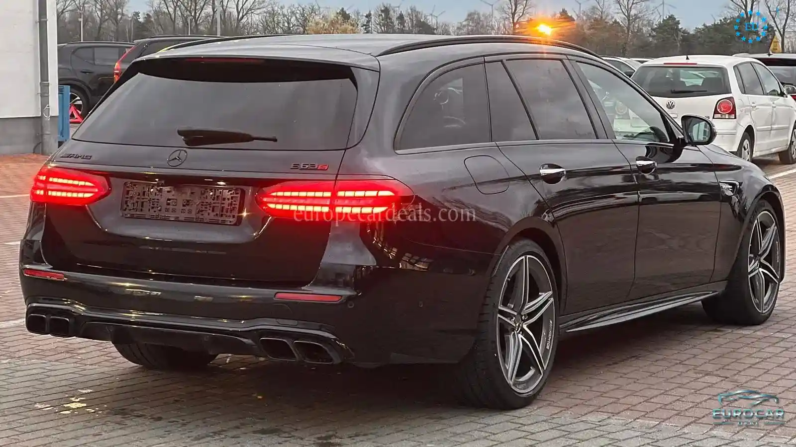 Mercedes-Benz E 63 AMG