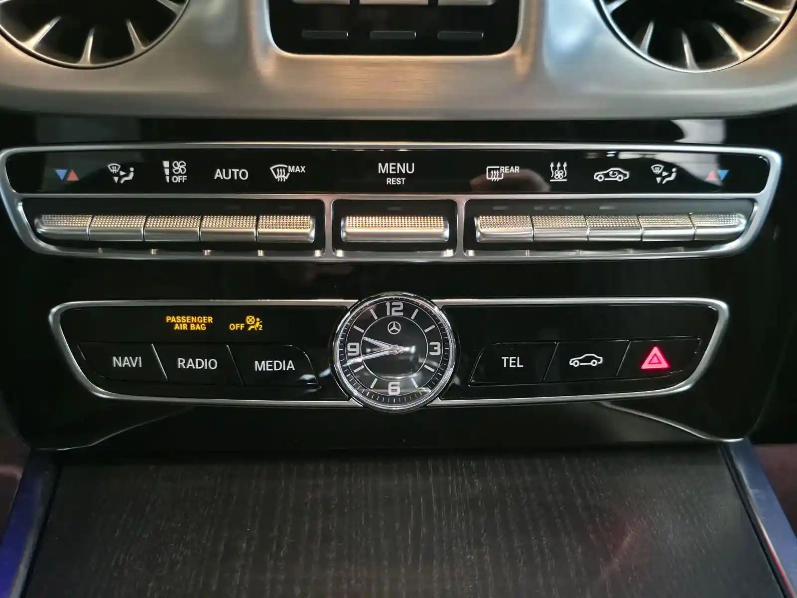 Mercedes-Benz G 500