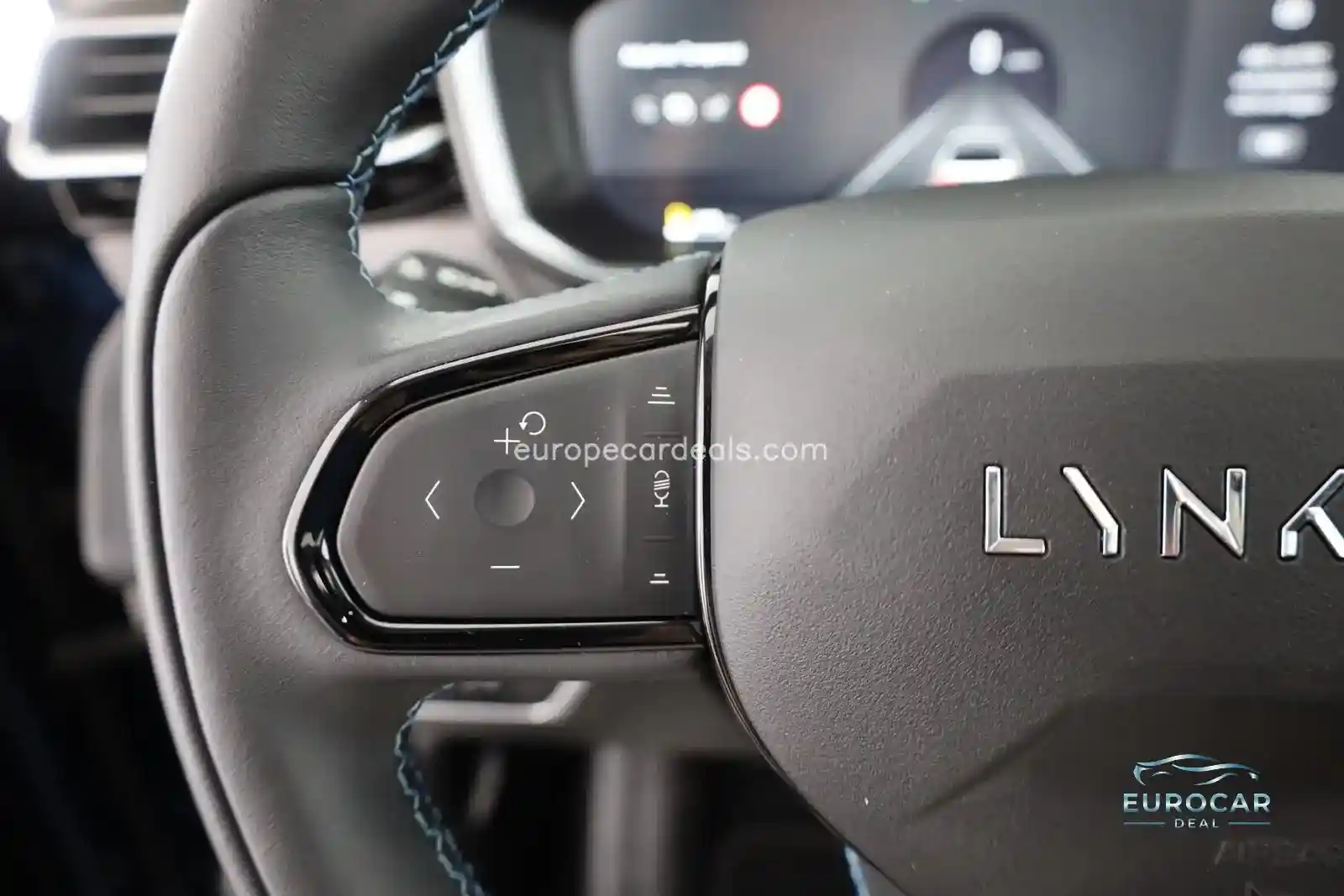 Lynk&Co 01