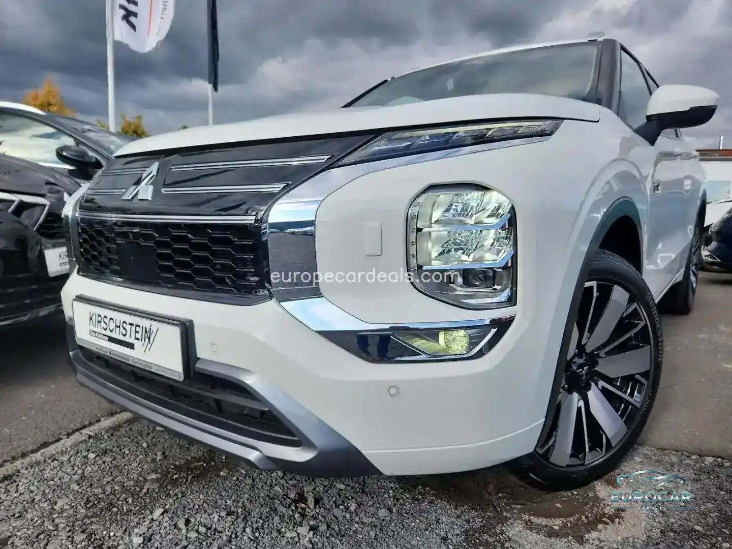 Mitsubishi Plug-in Hybrid Outlander