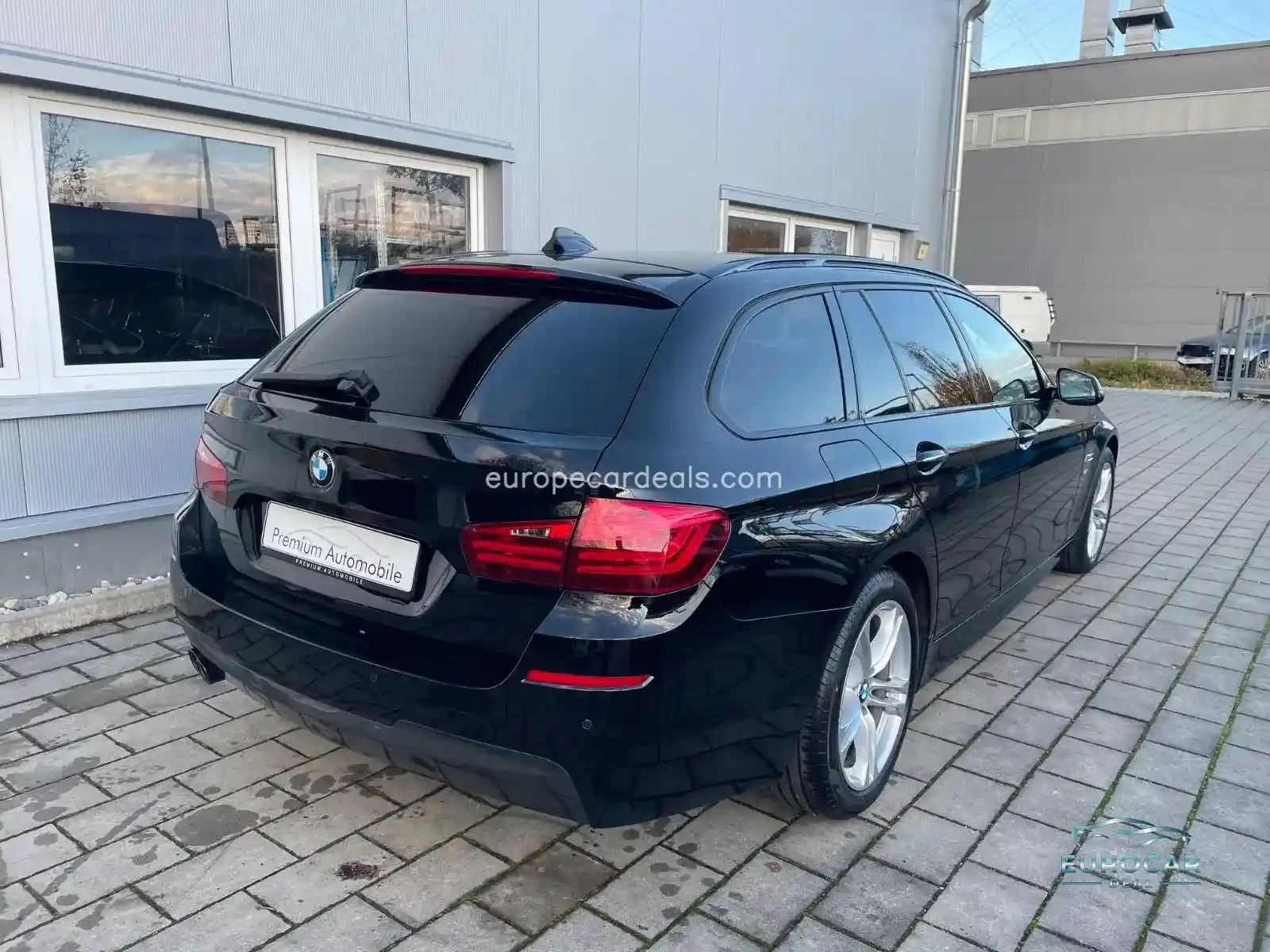 BMW 520