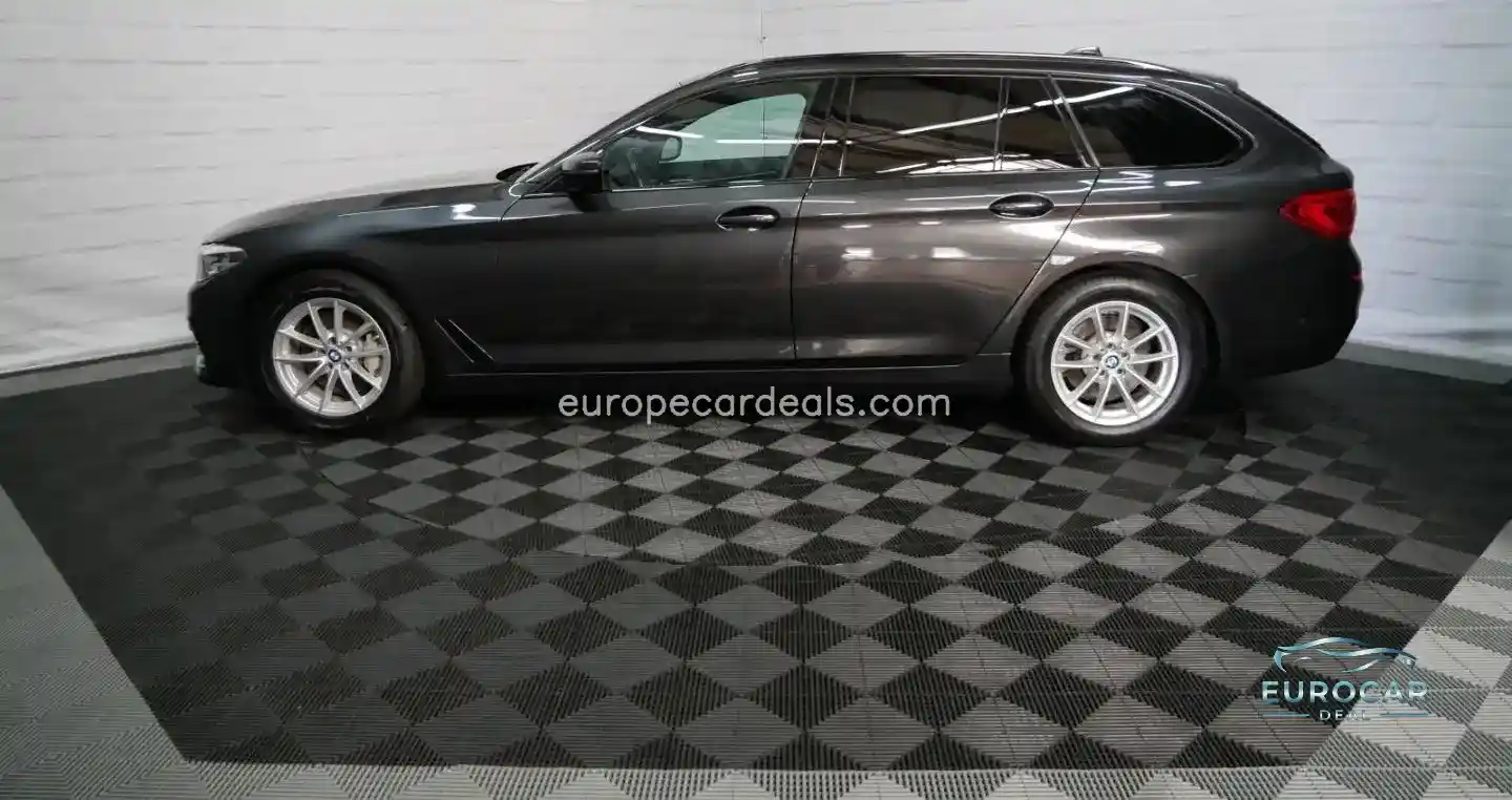 BMW 525
