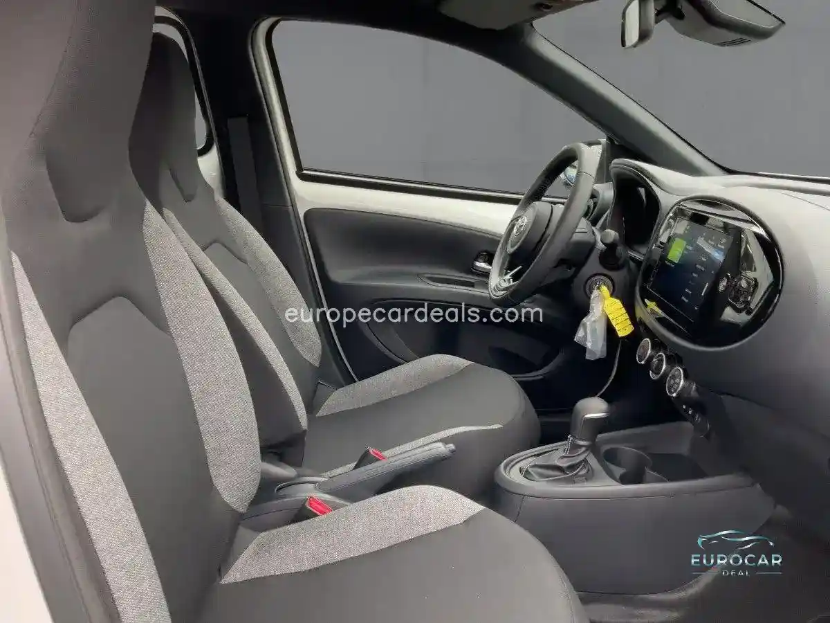 Toyota Aygo (X)