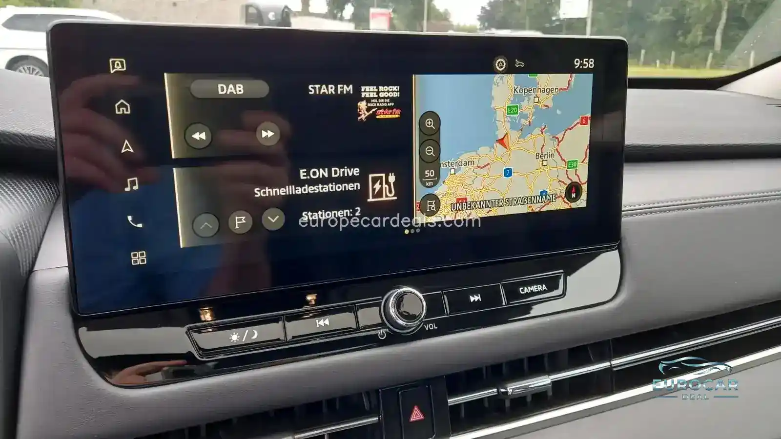 Mitsubishi Plug-in Hybrid Outlander
