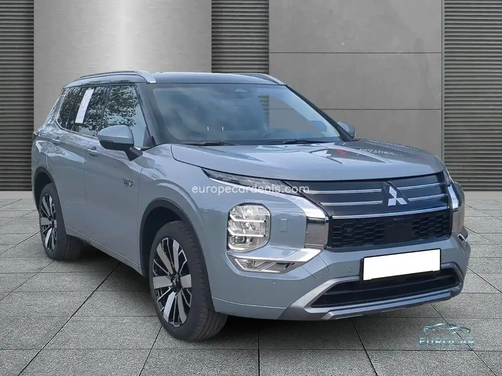 Mitsubishi Plug-in Hybrid Outlander