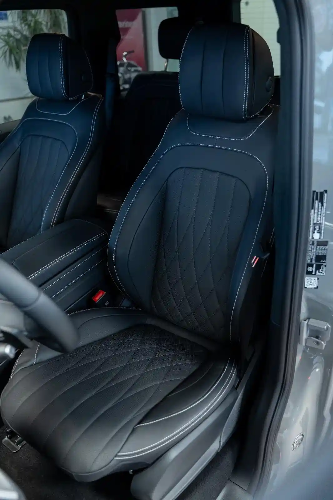 Mercedes-Benz G 500