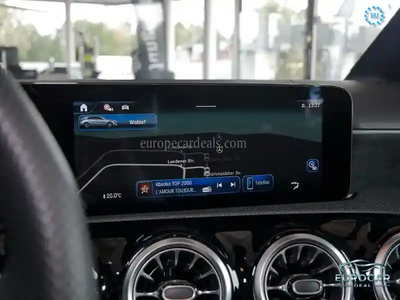 Mercedes-Benz A 220