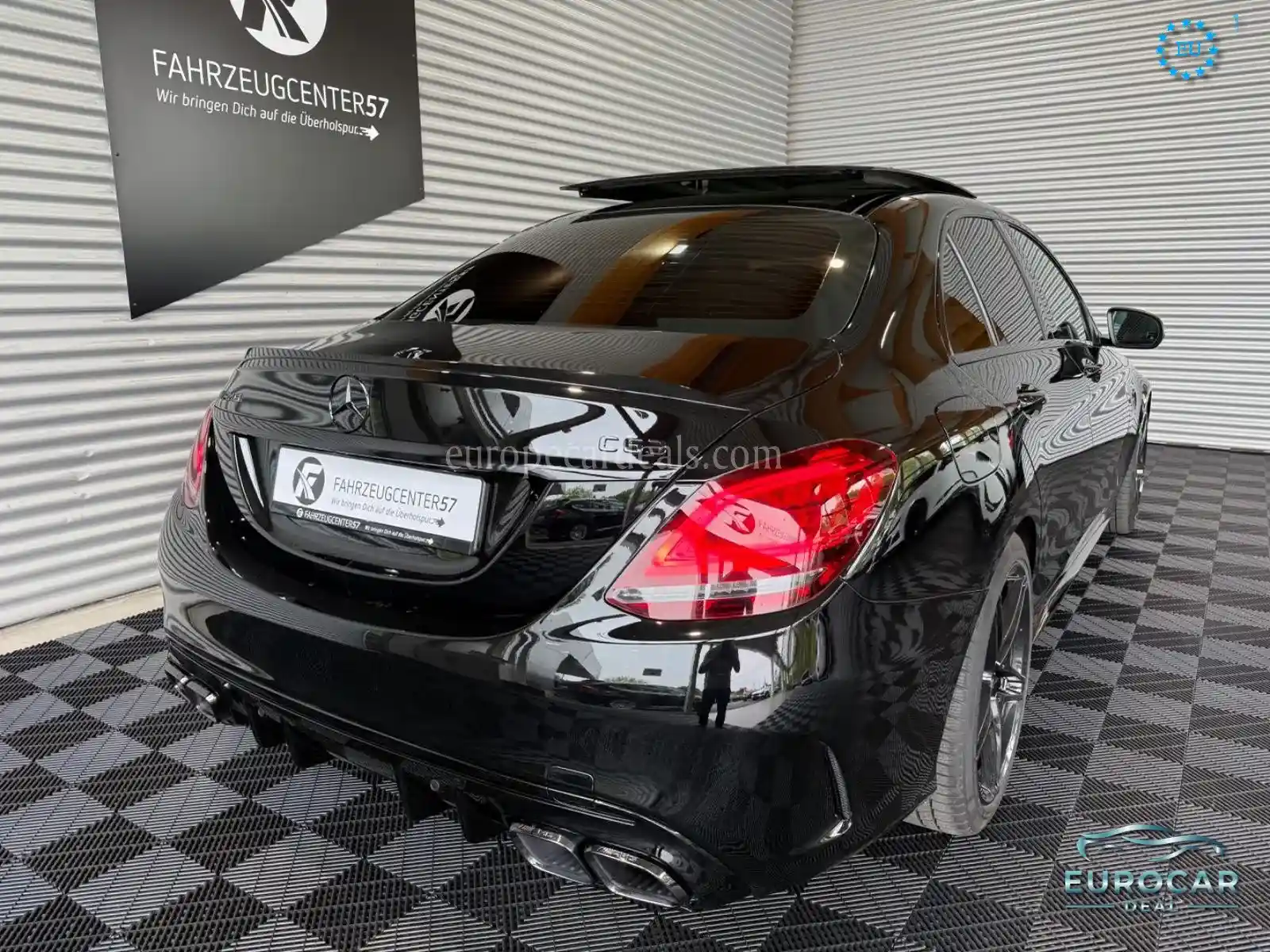 Mercedes-Benz C 63 AMG
