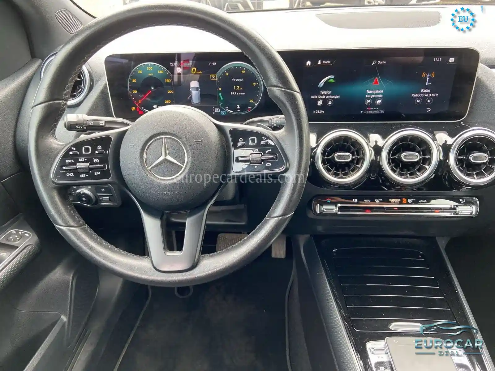 Mercedes-Benz B 180
