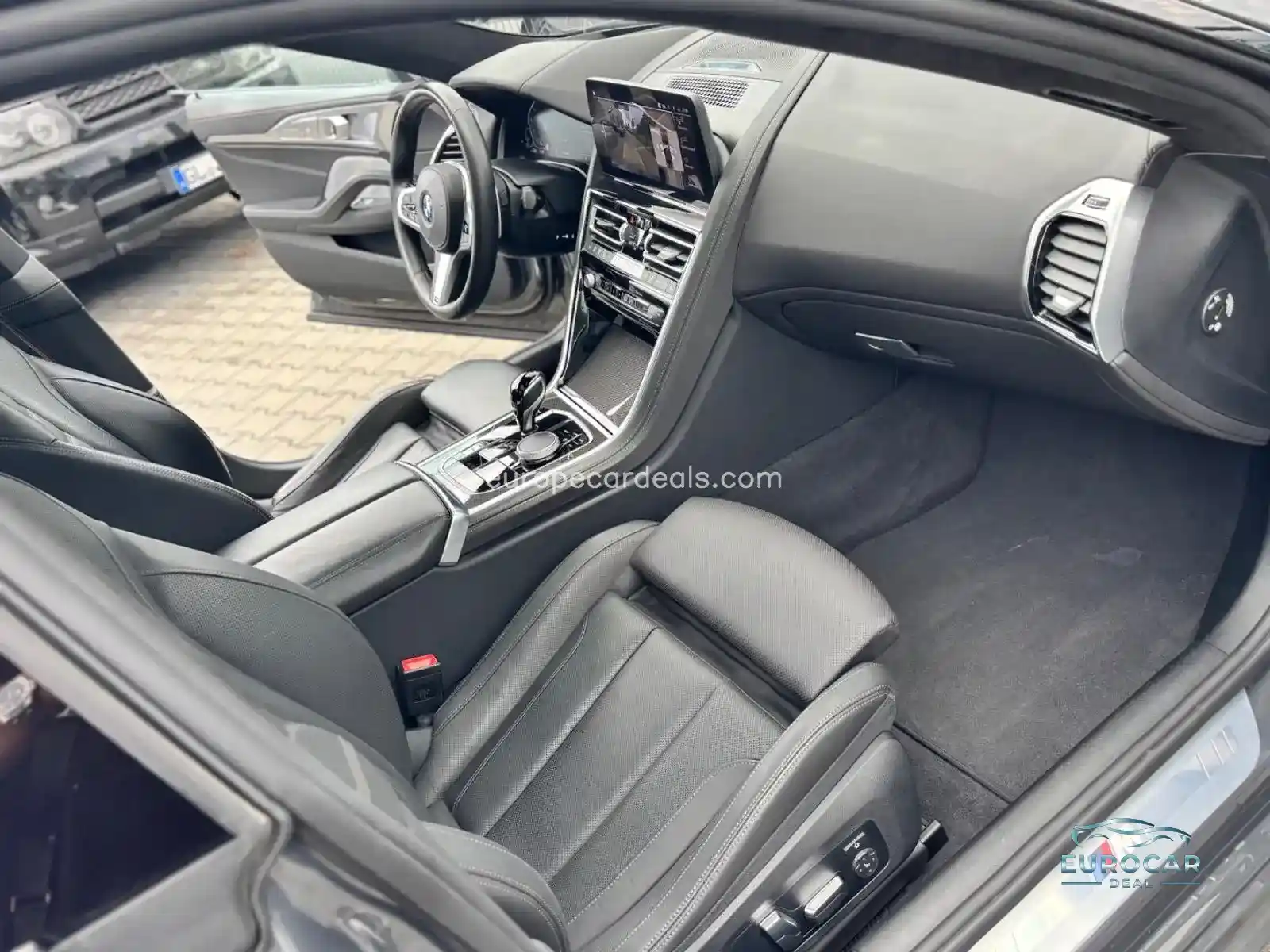 BMW 840