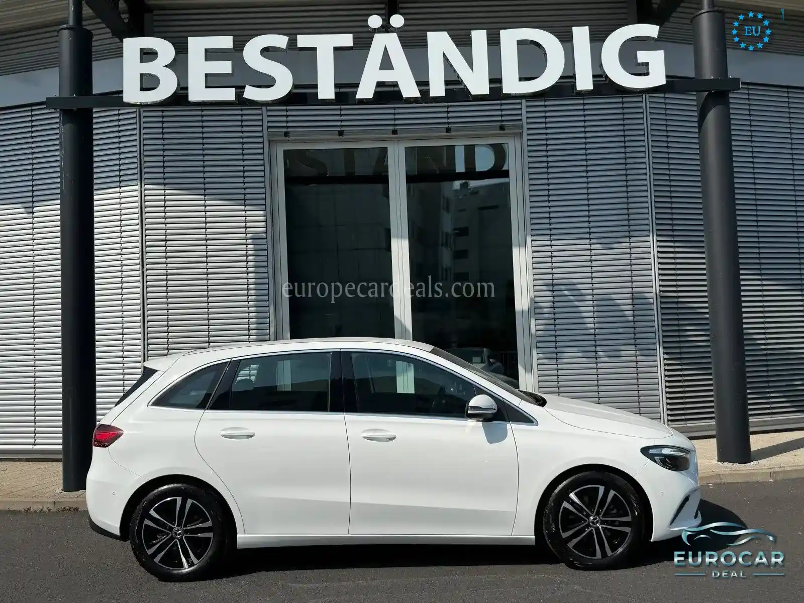 Mercedes-Benz B 180