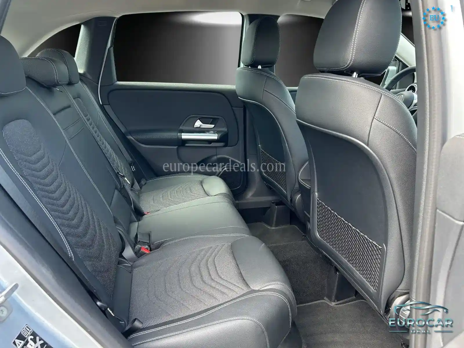 Mercedes-Benz B 220