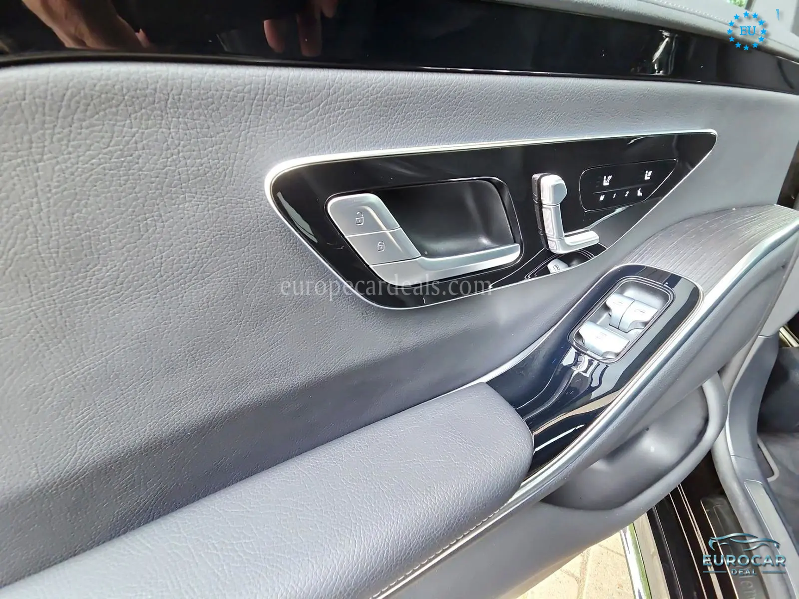 Mercedes-Benz S 400
