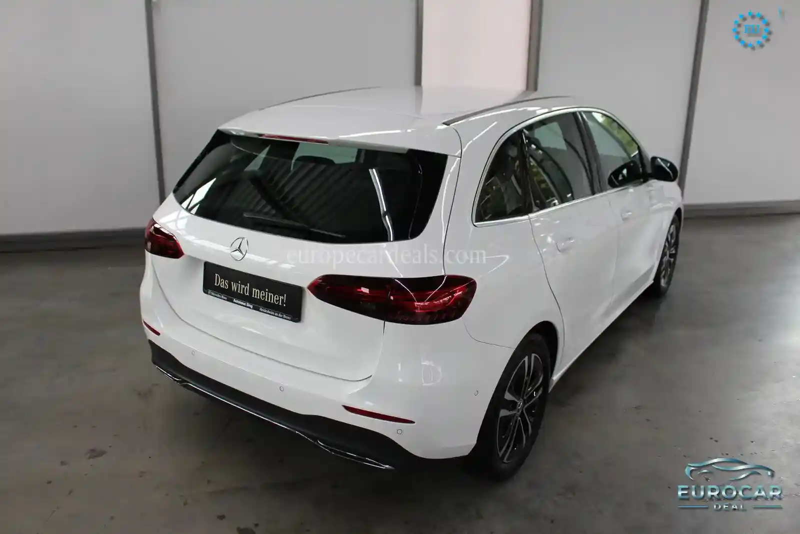 Mercedes-Benz B 180