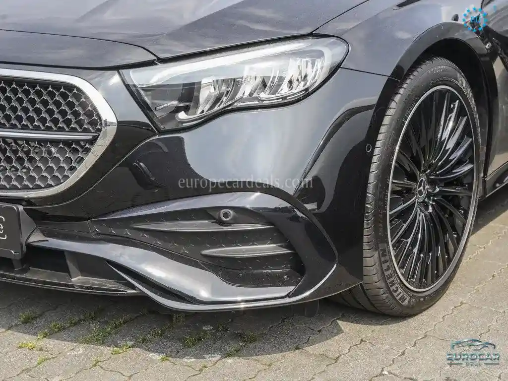 Mercedes-Benz E 300