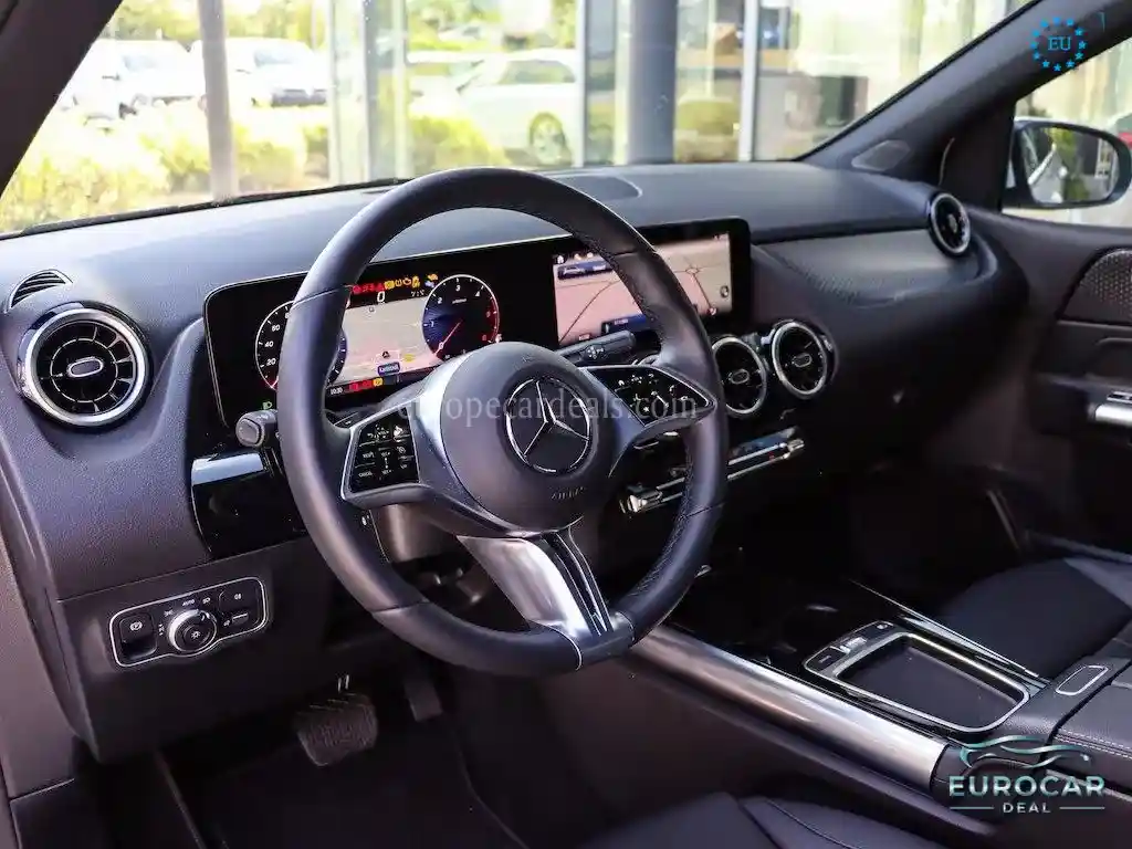 Mercedes-Benz B 200
