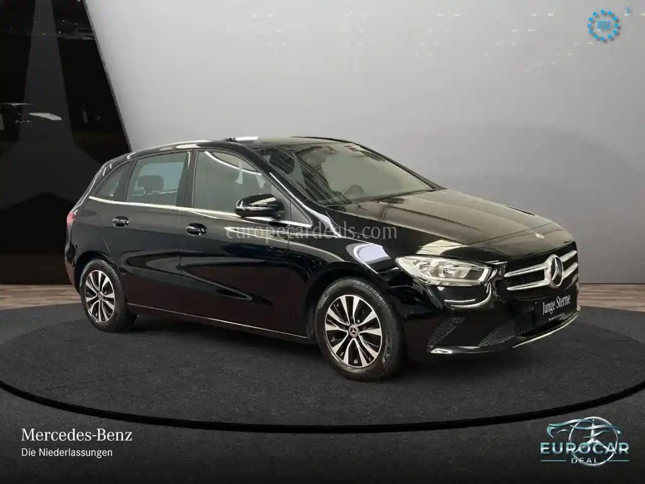 Mercedes-Benz B 180