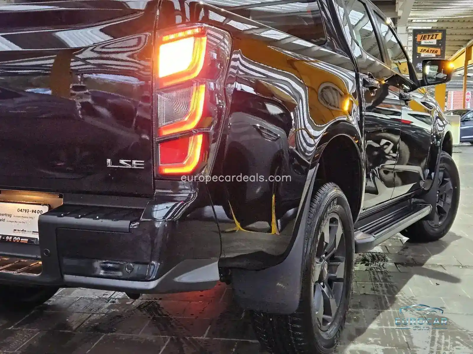1,9D DoubleCab 4×4 Exclusive Leder LED …