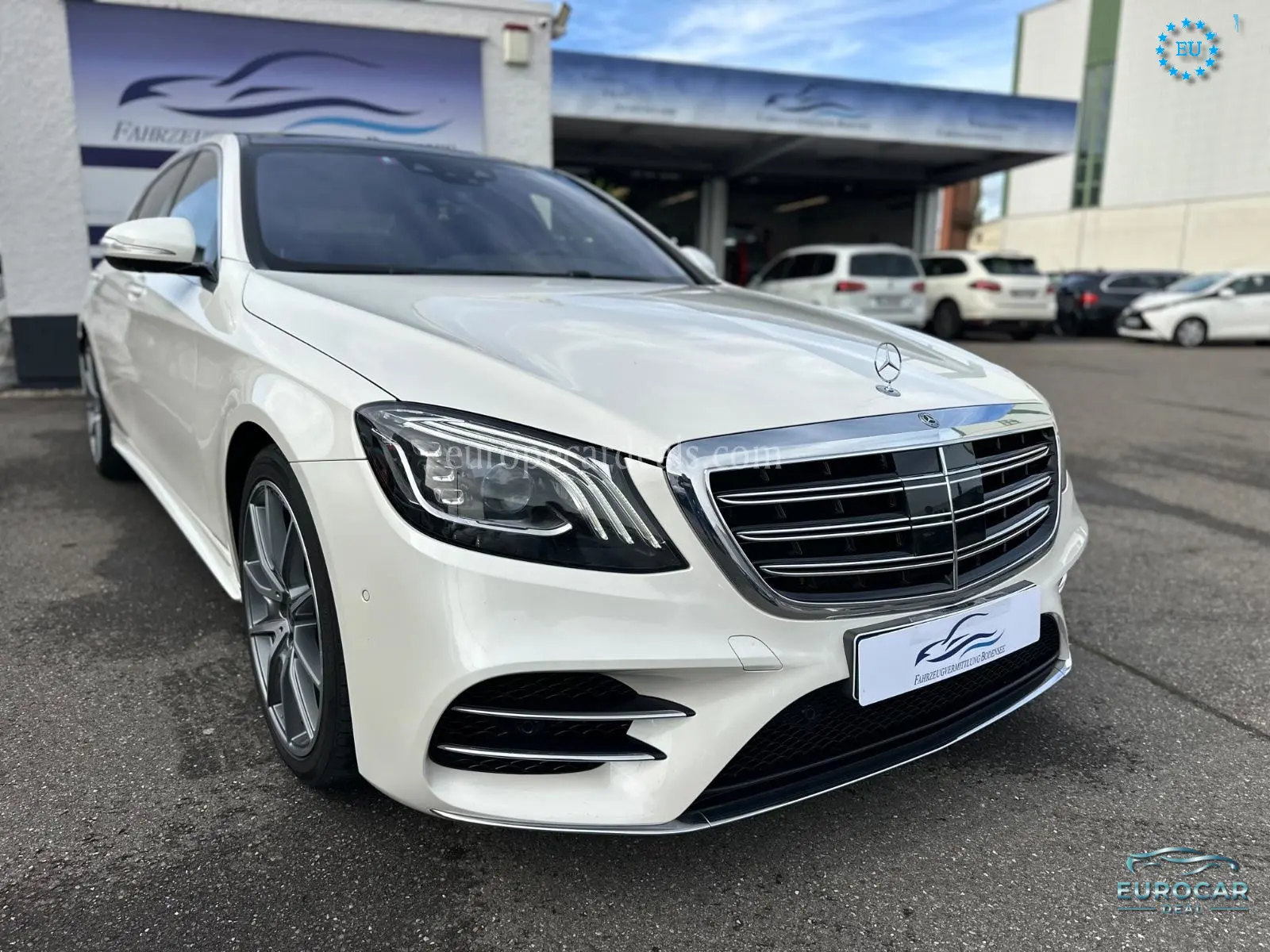 Mercedes-Benz S 560