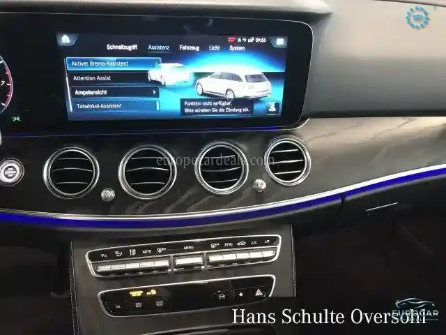 Mercedes-Benz E 200