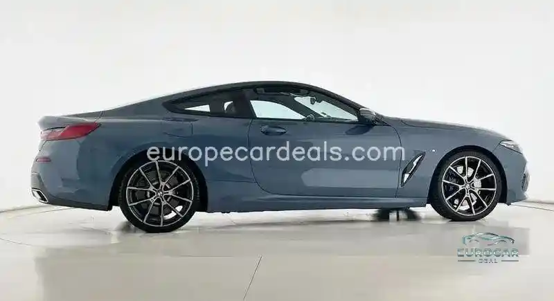 BMW 840