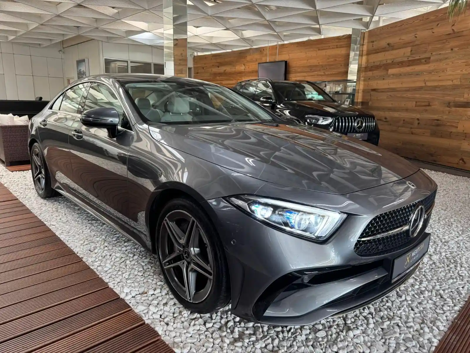 Mercedes-Benz CLS 300