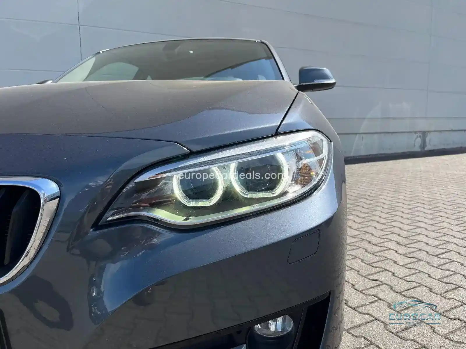 BMW 218