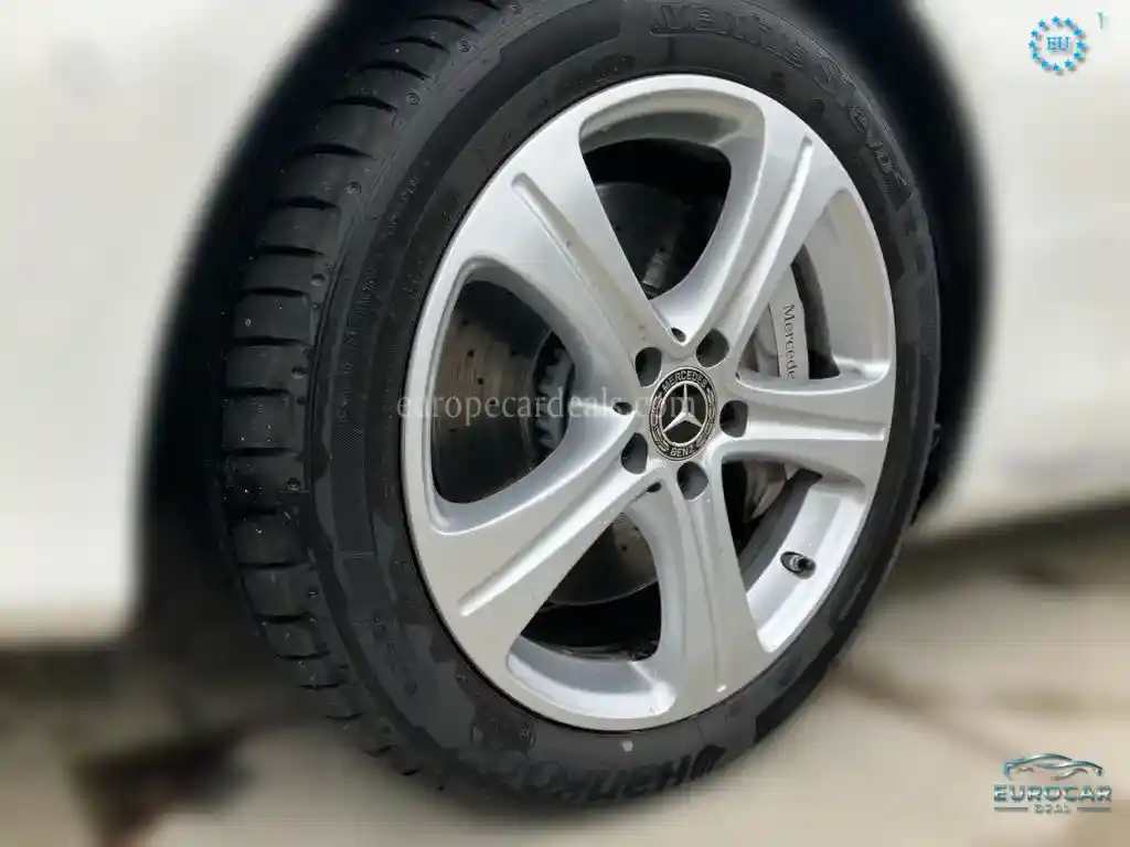 Mercedes-Benz E 400