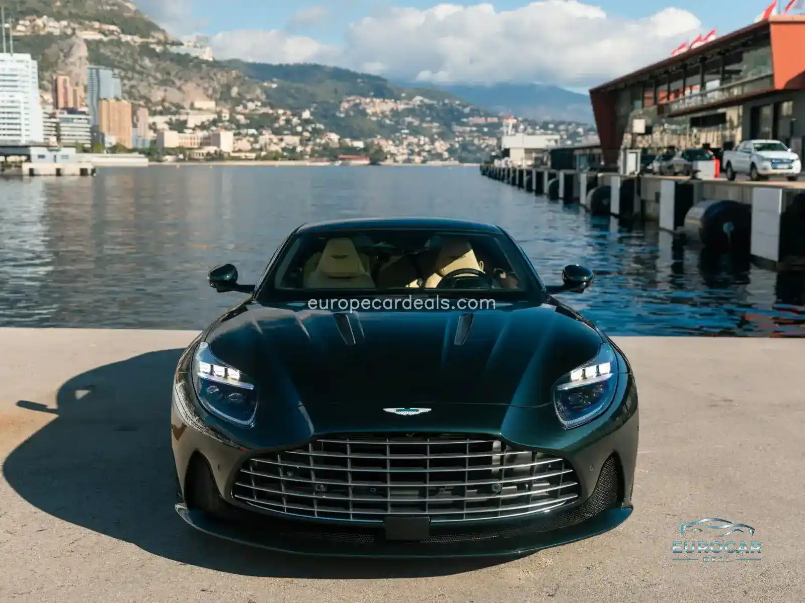 Aston Martin DB12