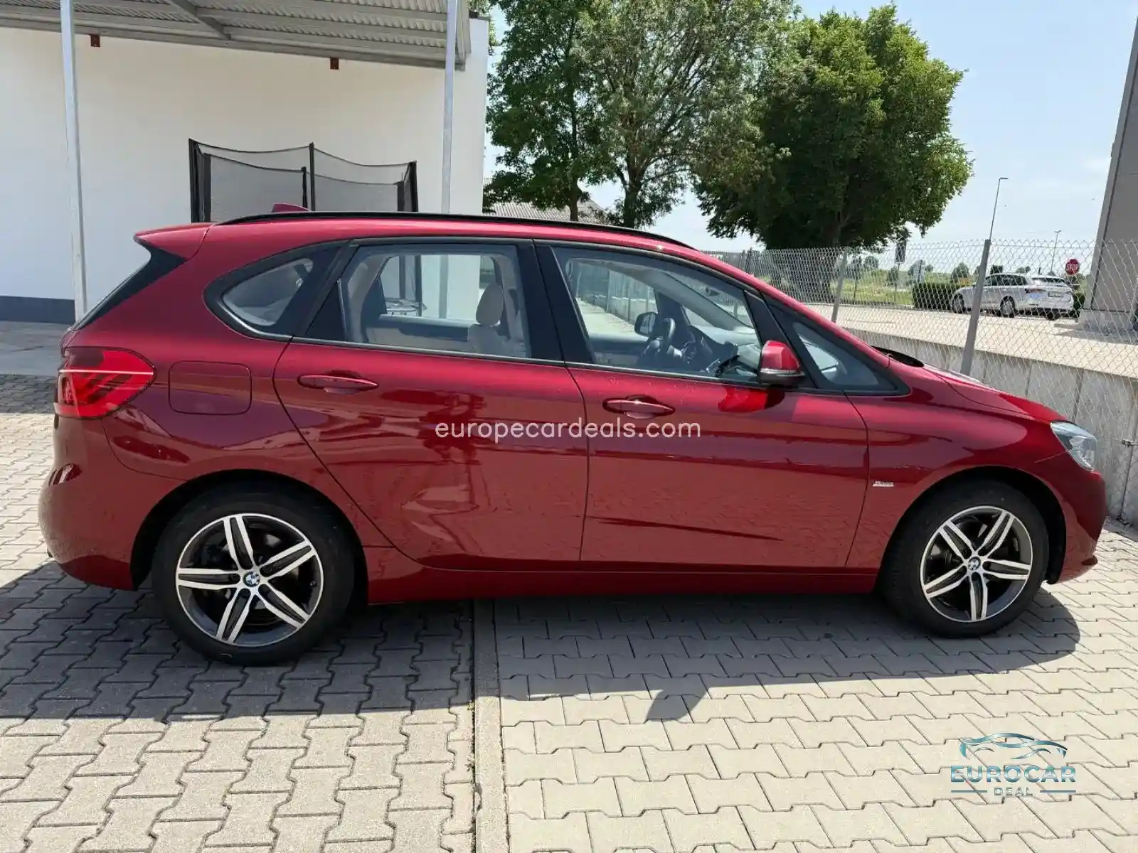 BMW 220