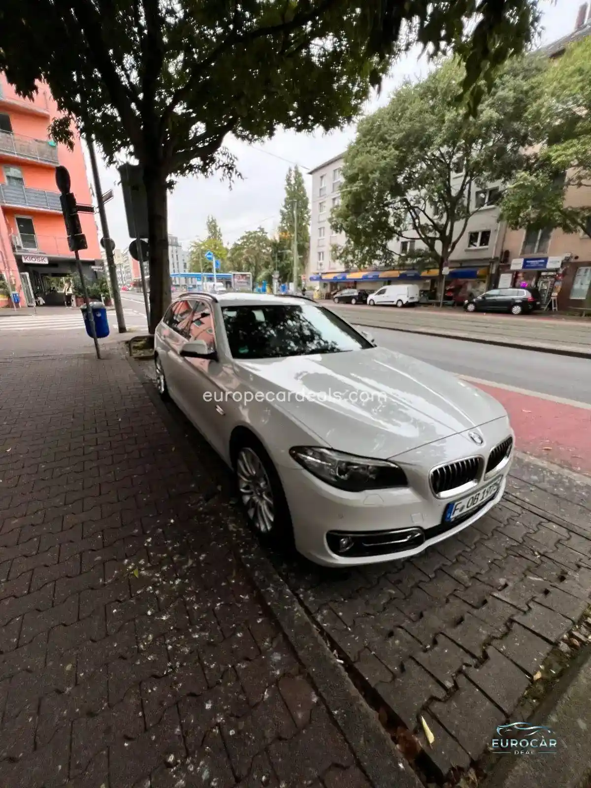 BMW 525