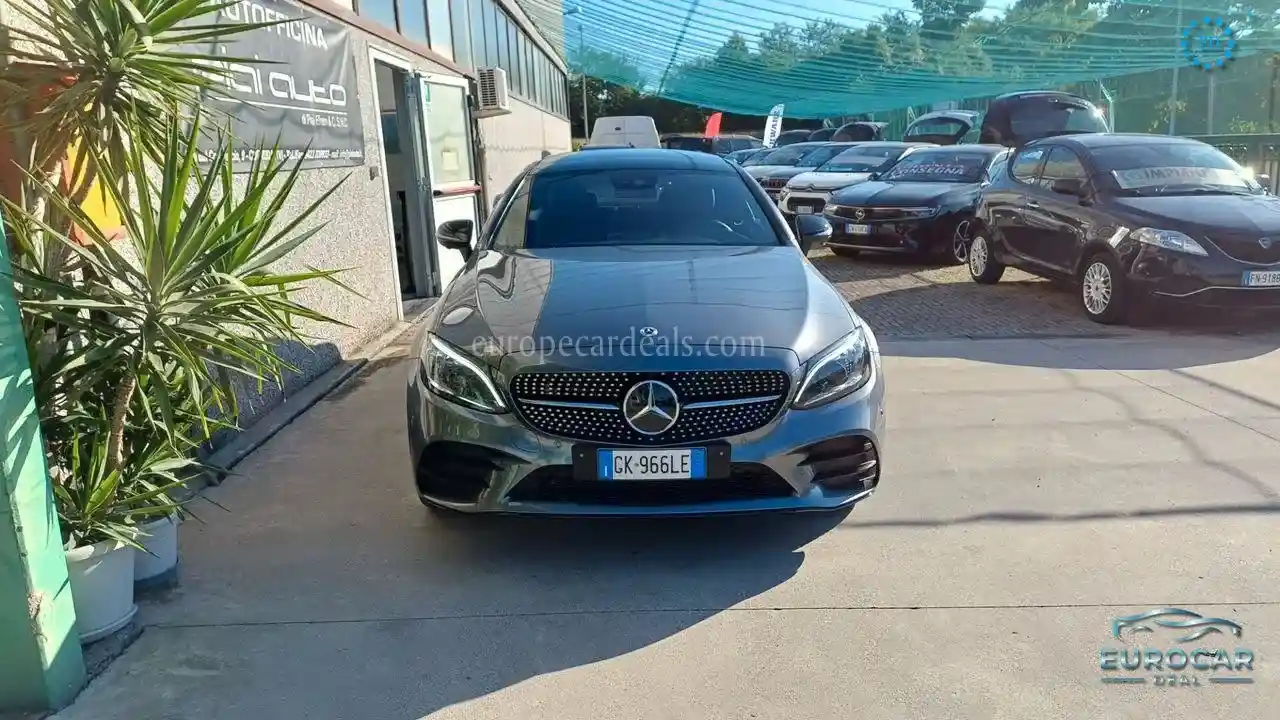 Mercedes-Benz C 220