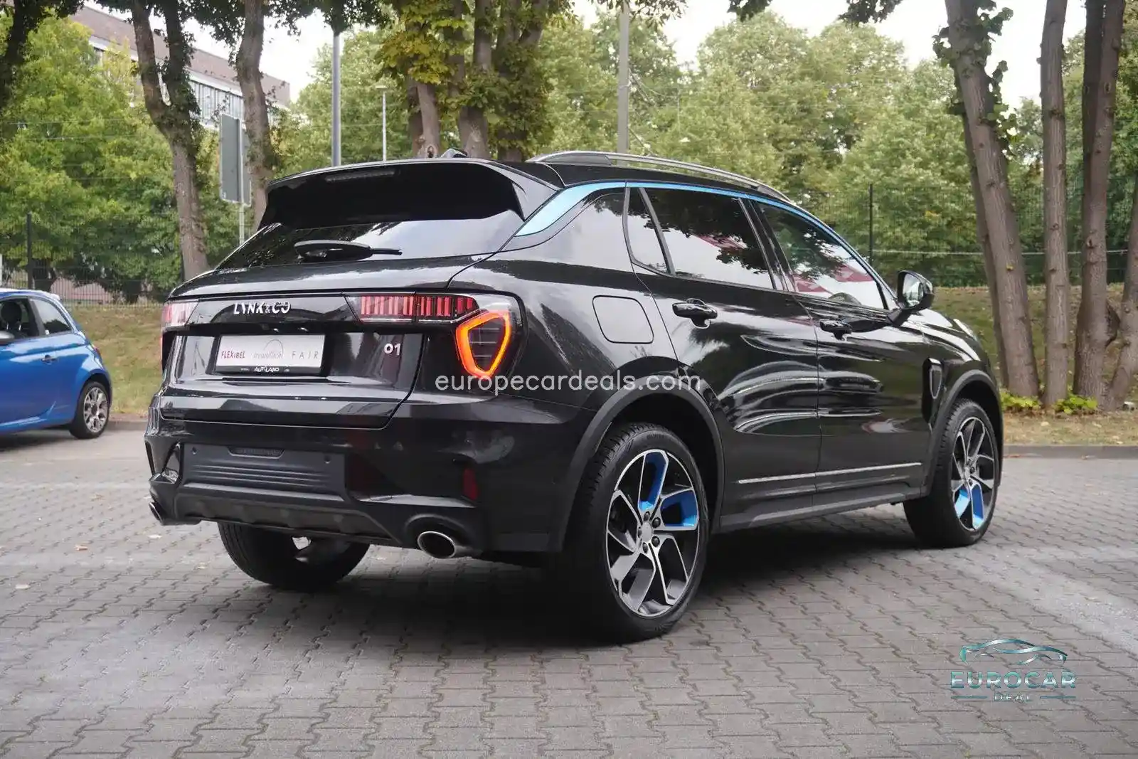 Lynk&Co 01