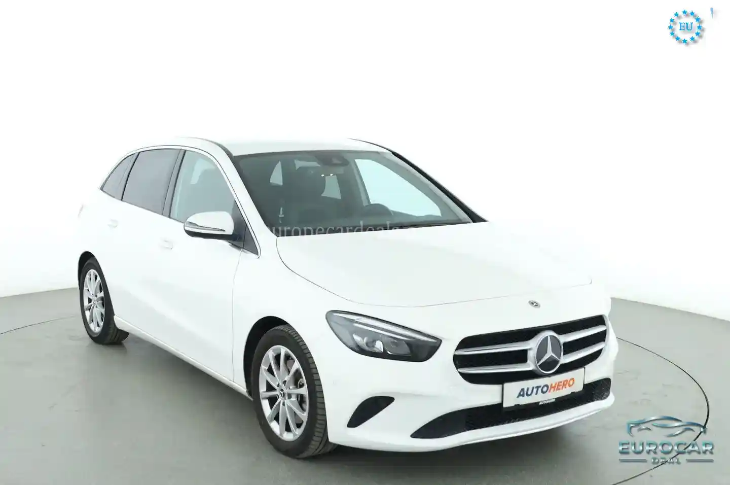 Mercedes-Benz B 220